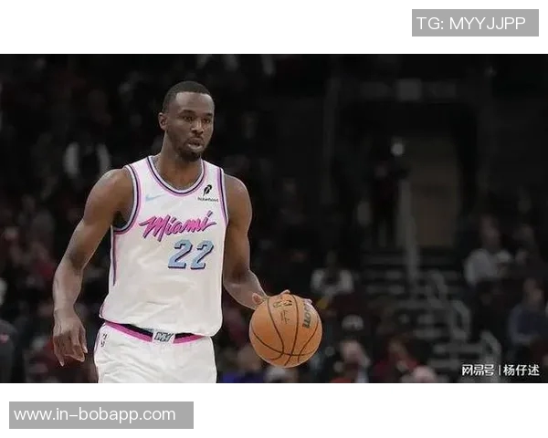 维金斯上半场表现稳健6投4中贡献10分三分球命中率提升至50